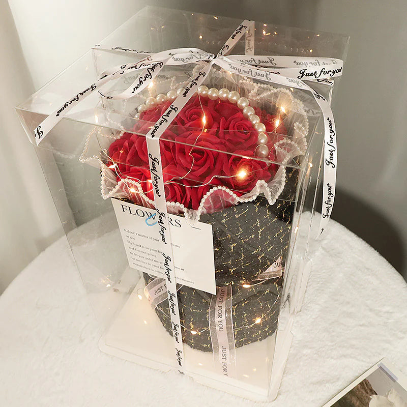Lyxig Tvålblommebukett i Presentbox – 3 Eleganta Stilar