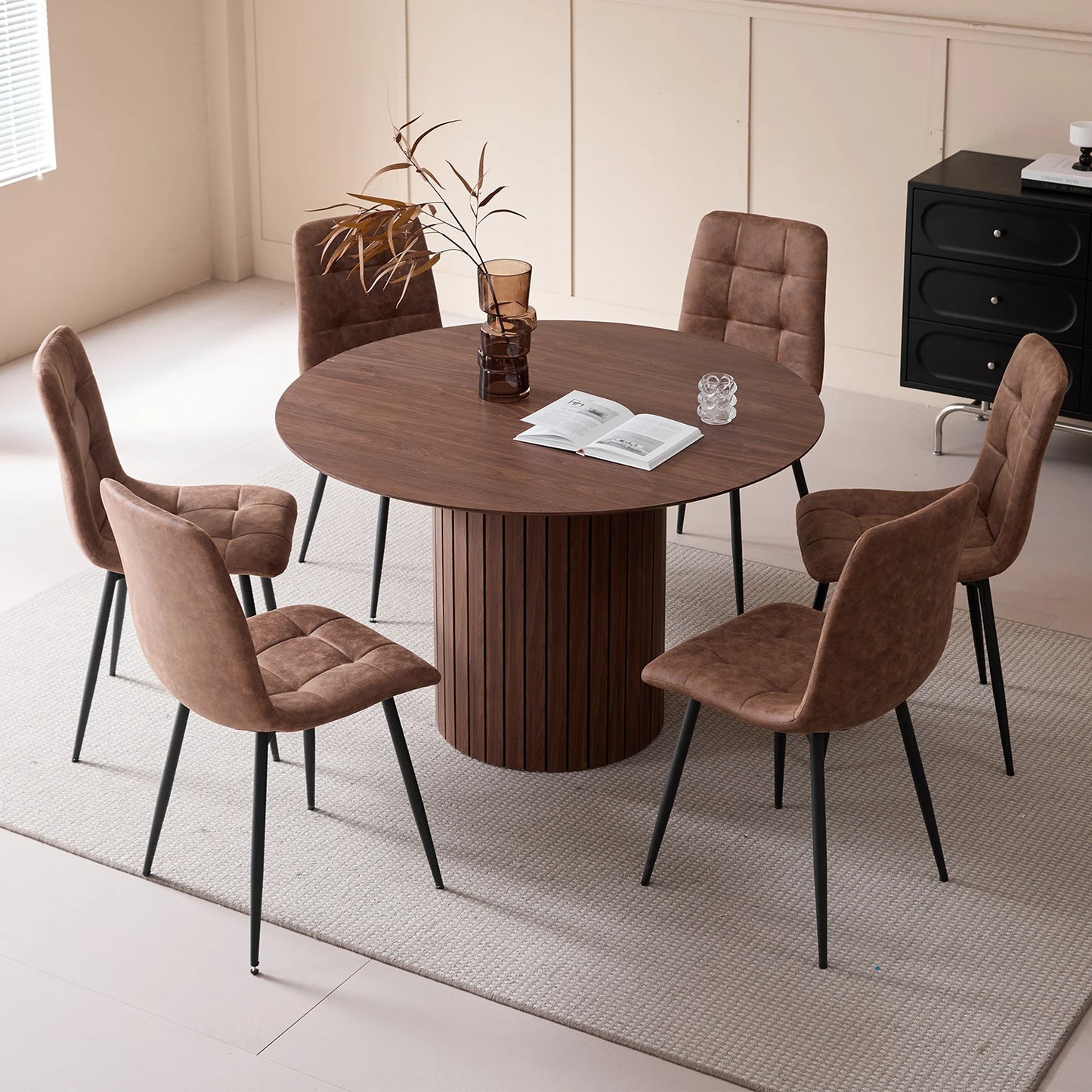 EGOONM Runt Matbord – Nordisk Design för 4–6 Personer (Ø 120 cm)