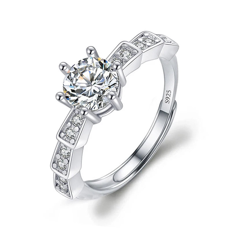 Justerbar Moissanite Förlovningsring – Öppen Design i Silverpläterad Koppar – Elegant & Prisvärd