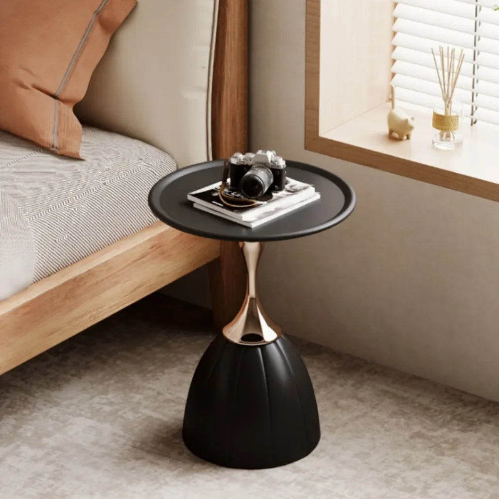 Nordiskt Soffbord i Järn – Rund Design med Modern Marockansk Stil