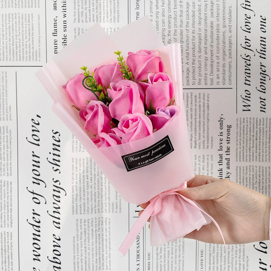 Tvålrosbukett med 9 Blommor – Dekoration för Bröllop, Födelsedag & Gåvor