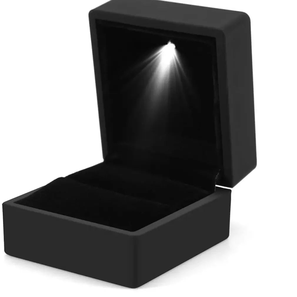 Lyxig Ringask med LED-ljus – För Förlovning, Bröllop & Presenter