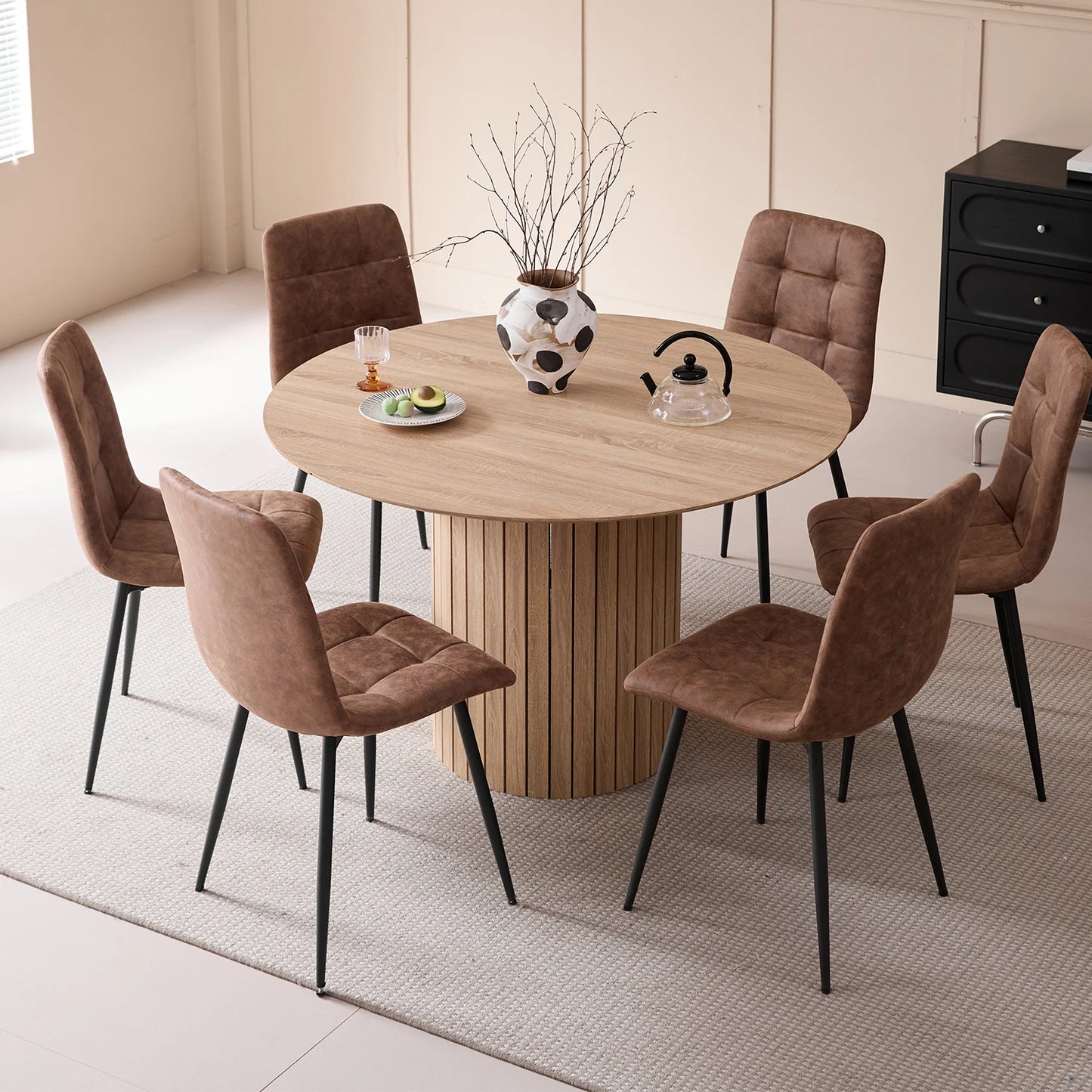 EGOONM Runt Matbord – Nordisk Design för 4–6 Personer (Ø 120 cm)