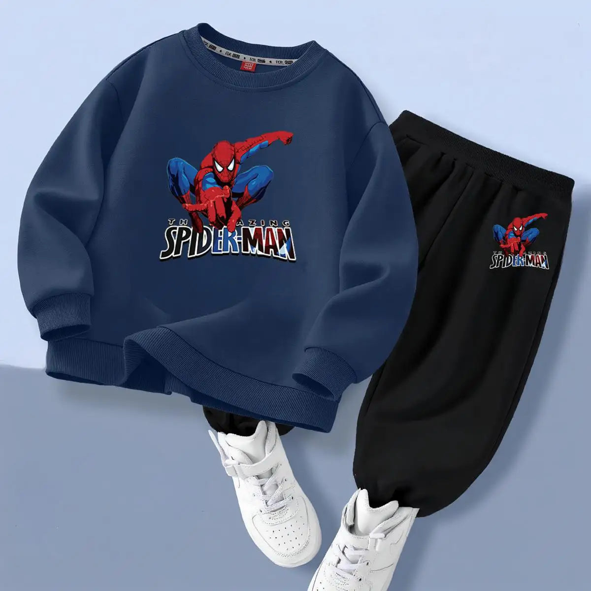 đ·ïž Sportigt Barnset för Pojkar â Spiderman Design â VĂ„rkollektion â 2-delad Tröja & Byxor
