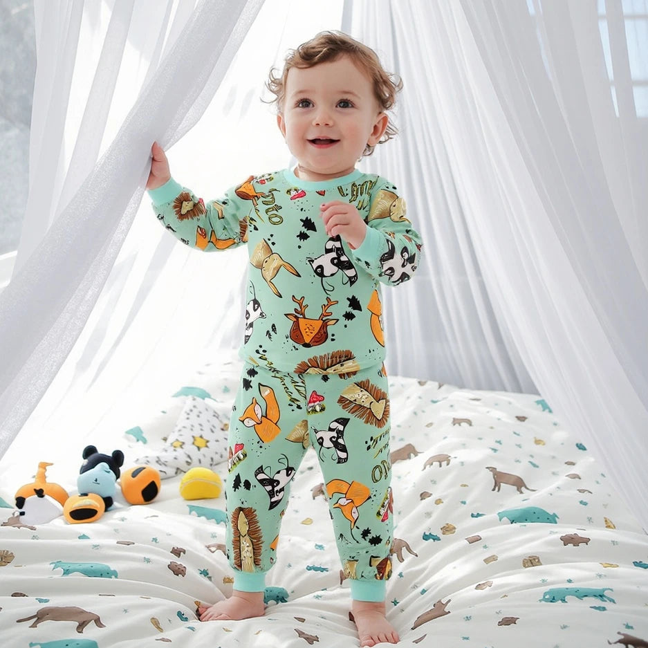 Färgglad Baby Pyjamas – 2-delad Set i 100% Kammad Bomull – Söta Tryck – För Nyfödda & Småbarn (0–4 år)