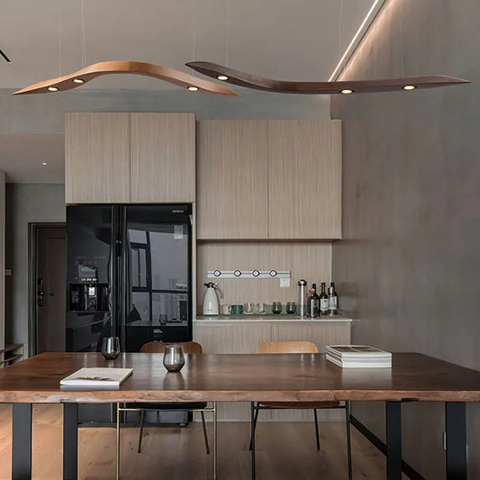 Modern Träpendellampa med LED – Elegant Takbelysning för Inomhusmiljöer
