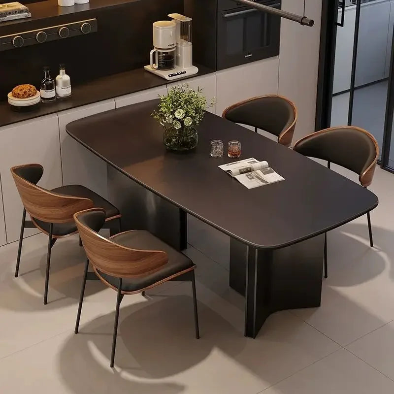 Modern Matstol i Konstläder – Mjuk & Lyxig Design för Vardagsrum eller Café