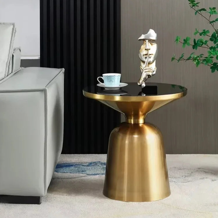 Nordiskt Soffbord i Metall & Glas – Lyxig Rund Design för Vardagsrum & Sovrum