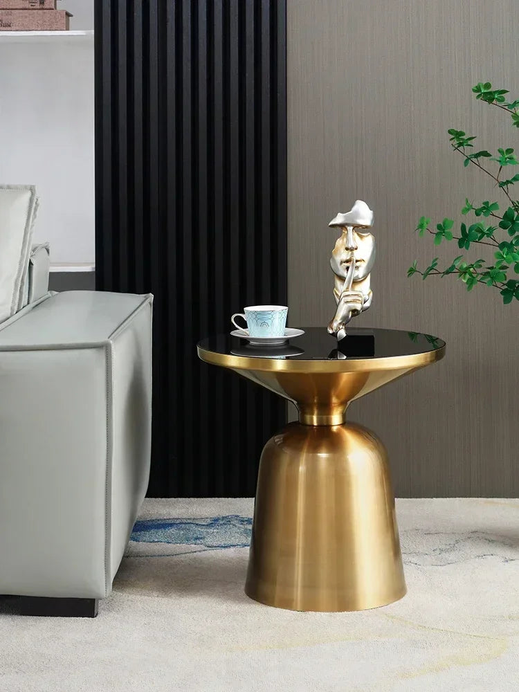 Nordiskt Soffbord i Metall & Glas – Lyxig Rund Design för Vardagsrum & Sovrum