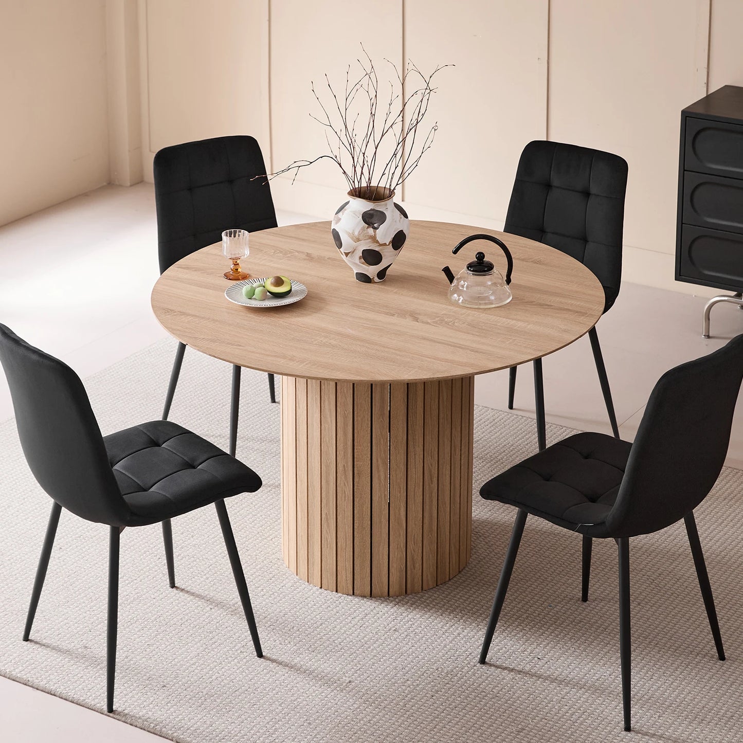 EGOONM Runt Matbord – Nordisk Design för 4–6 Personer (Ø 120 cm)