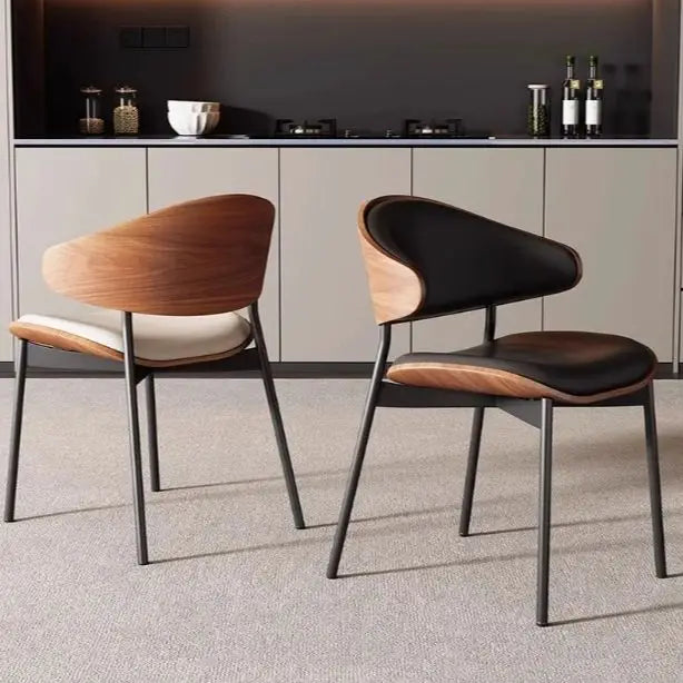 Modern Matstol i Konstläder – Mjuk & Lyxig Design för Vardagsrum eller Café