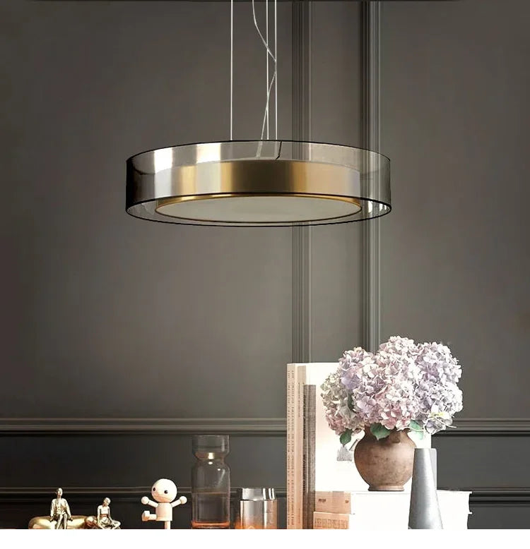 Lyxig Postmodern Taklampa i Polerad Koppar – För Sovrum, Matsal & Vardagsrum – Nordisk Design