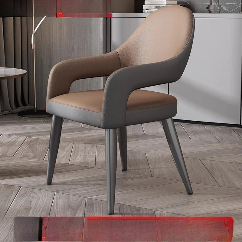 Modern Läderfåtölj – Avslappnad Design för Matsal, Vardagsrum & Balkong