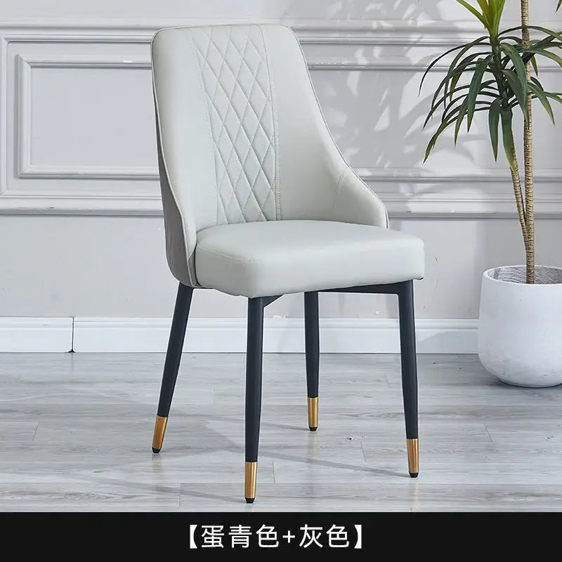 Nordisk Matstol med Katttass-design – Mjuk & Lyxig – För Hem, Hotell & Lounge