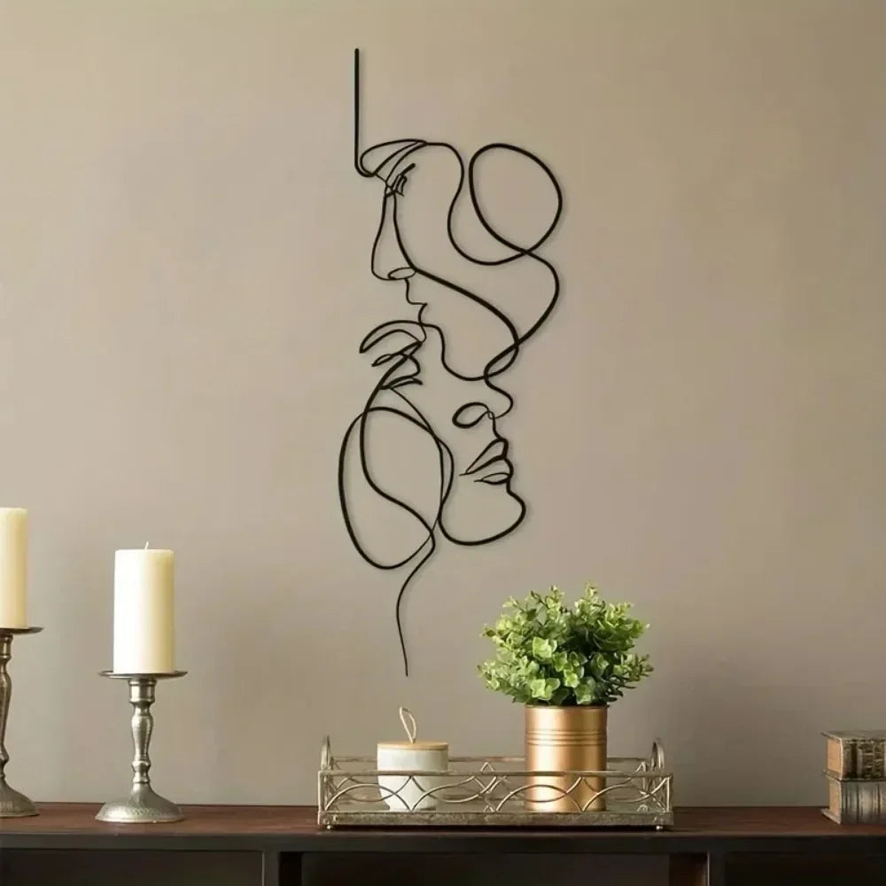 đŒïž Minimalistisk VĂ€ggkonst i Metall â Abstrakt Ansiktslinje â Svart JĂ€rnskulptur för Modern Inredning
