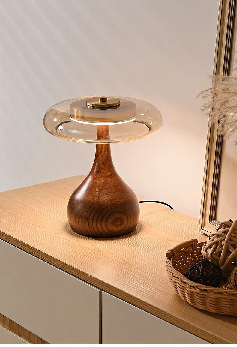 Retro Bordslampa i Fransk Stil – Glas & Trä – För Sovrum, Vardagsrum eller Hotell