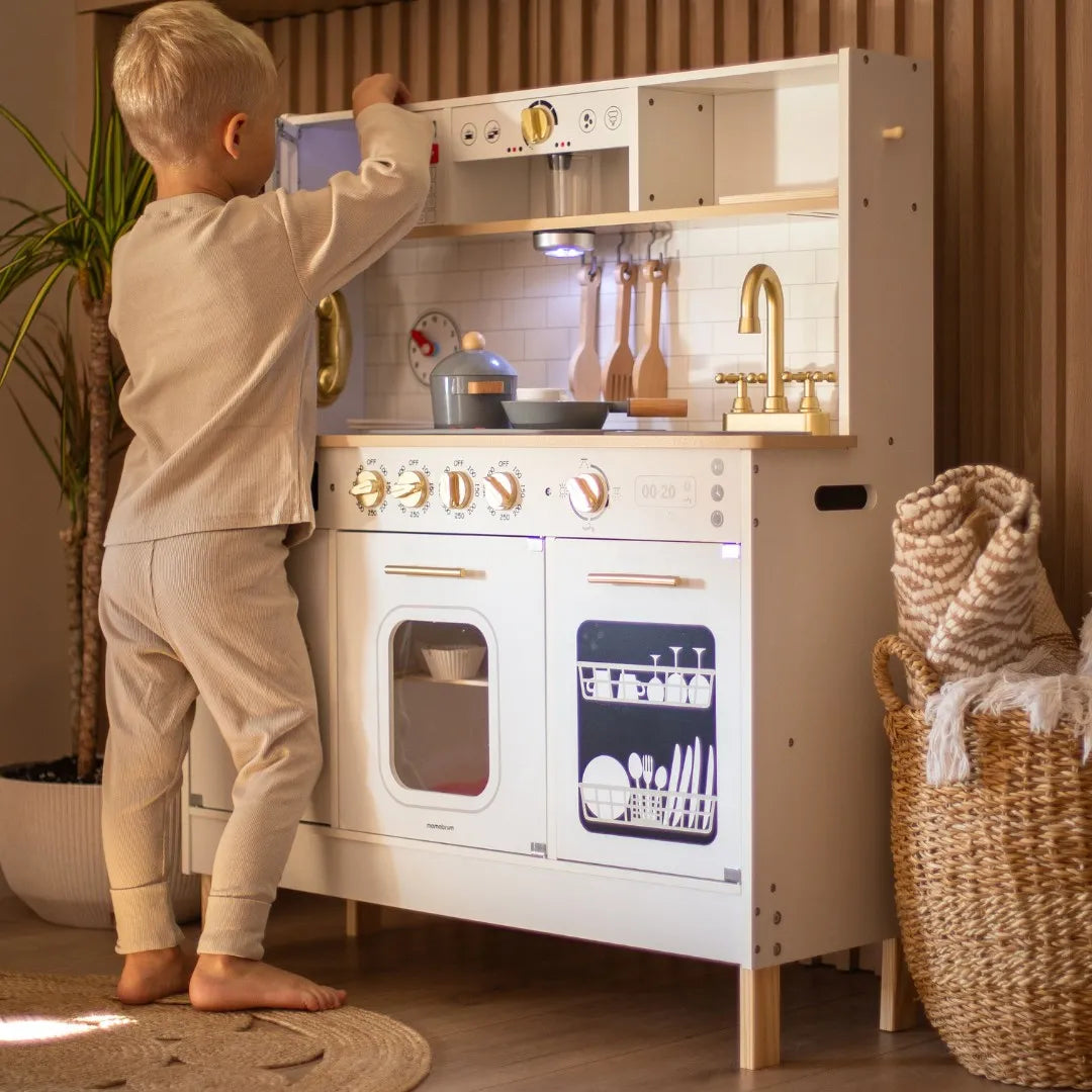 Mamabrum XXL leksakskök i trä med LED-belysning och tillbehör