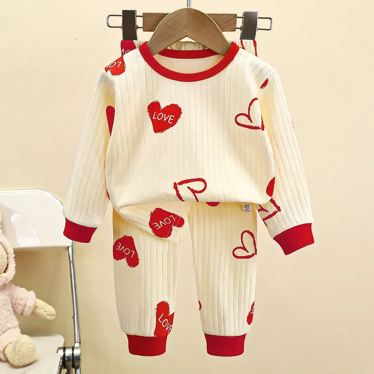 Barnpyjamas i Bomull – Söt Tecknad Design för Hösten (4–6 år)