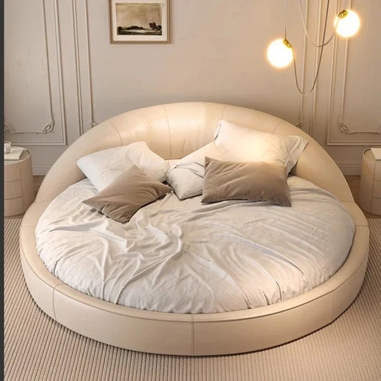 Rund Säng i Äkta Läder – Elegant Minimalistisk Design | Princess Cream Wind | 180/200 cm | Lyxig Bröllopssäng