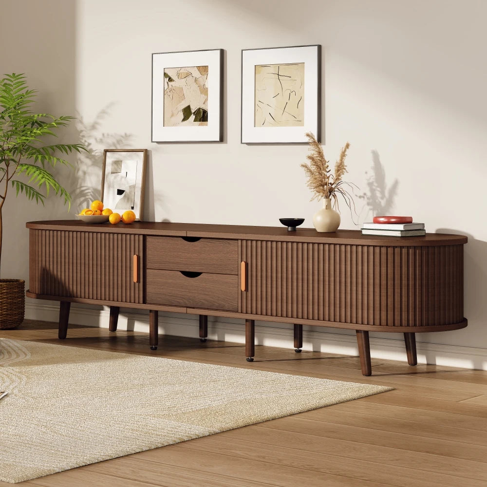 Modern TV-bänk i Valnöt – 175 cm med Skjutdörrar & Förvaring